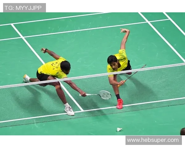 羽毛球新手必看：从零开始的比赛技巧与实战经验分享